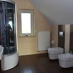 Dom Z Widokiem Na Jezioro I Nad Jeziorem *