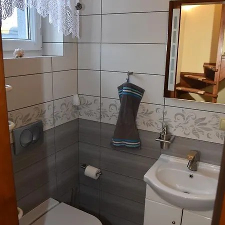 Hébergement de vacances Dom Z Widokiem Na Jezioro I Nad Jeziorem *