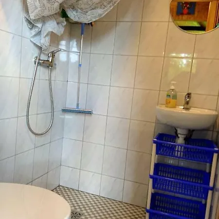 Dom Z Widokiem Na Jezioro I Nad Jeziorem Hébergement de vacances Lapalice