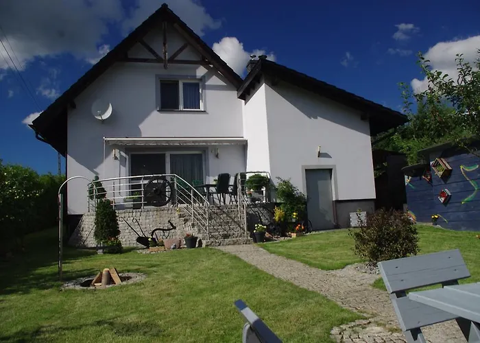 Dom Z Widokiem Na Jezioro I Nad Jeziorem *