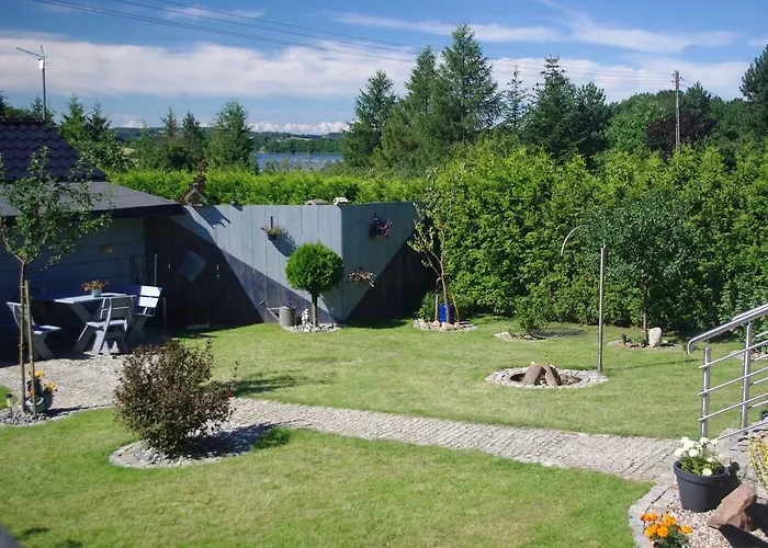 Dom Z Widokiem Na Jezioro I Nad Jeziorem *